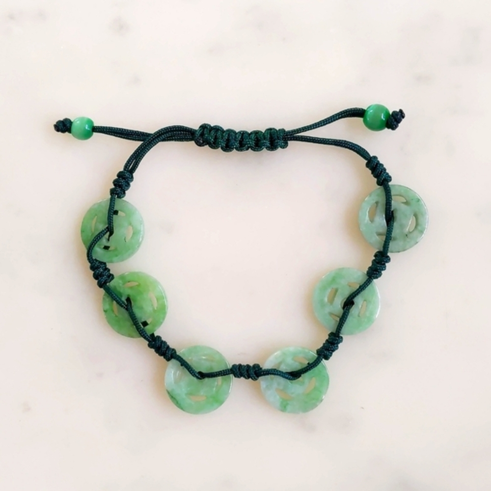 NWT. Vintage Real Jade Six Chinese Carved Coins (16mm) For Wealth Bracelet.